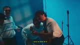 Miniatura del video M'hauria de despertar (Tengo que despertar)